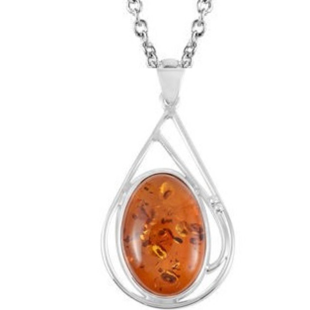 Beautiful Baltic Amber Necklace in Sterling Silver